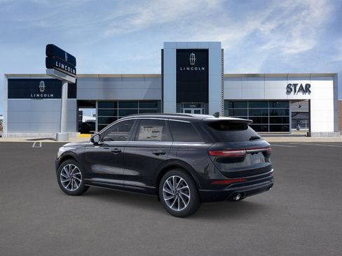 New 2026 Lincoln Corsair Grand Touring AWD/4WD image 4