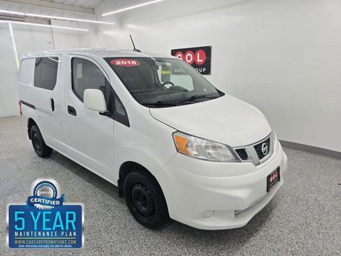 Used 2018 Nissan NV200 SV w/ Navigation Package FWD image 1