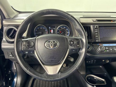 Used 2018 Toyota RAV4 Limited w/ Advanced Technology Package AWD/4WD image 14