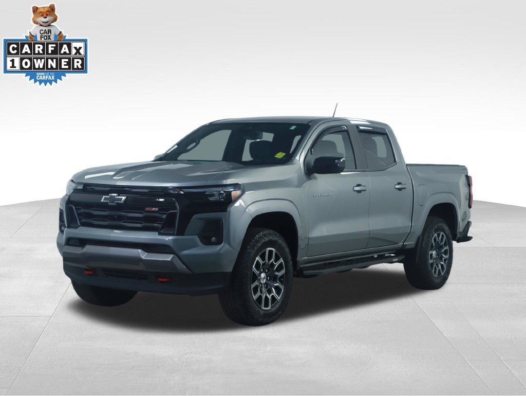 Used 2024 Chevrolet Colorado Z71 w/ Z71 Convenience Package 2 AWD/4WD image 8