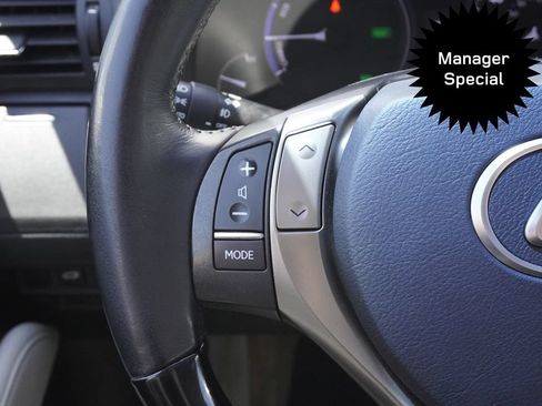 Used 2013 Lexus RX 450h AWD w/ Navigation Pkg image 12