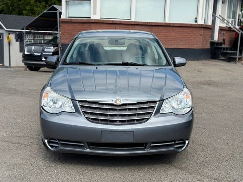 Used 2007 Chrysler Sebring Touring w/ Electronics Convenience Group FWD image 2