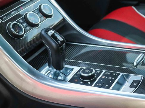 Used 2017 Land Rover Range Rover Sport SVR AWD/4WD image 20