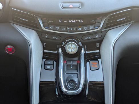 Certified 2025 Acura TLX w/Technology Package image 18