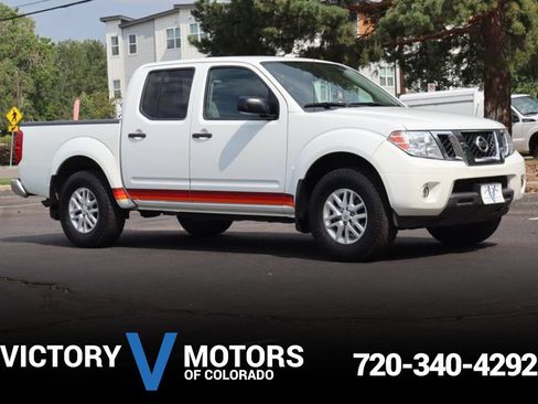 Used 2017 Nissan Frontier SV w/ SV Value Truck Package AWD/4WD image 1