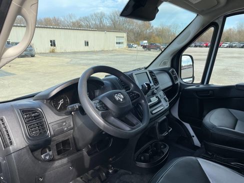 Used 2023 RAM ProMaster 2500 image 16