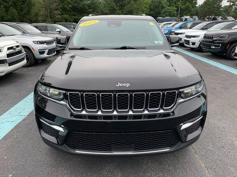 Used 2023 Jeep Grand Cherokee Limited AWD/4WD image 9