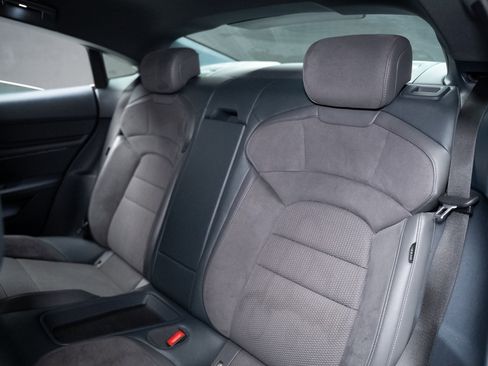 Used 2022 Porsche Taycan 4S image 63