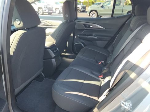 New 2026 Chevrolet Equinox EV LT image 7