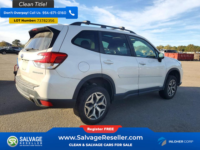Used 2021 Subaru Forester Premium AWD/4WD image 4