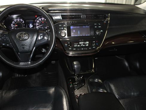 Used 2013 Toyota Avalon XLE FWD image 13