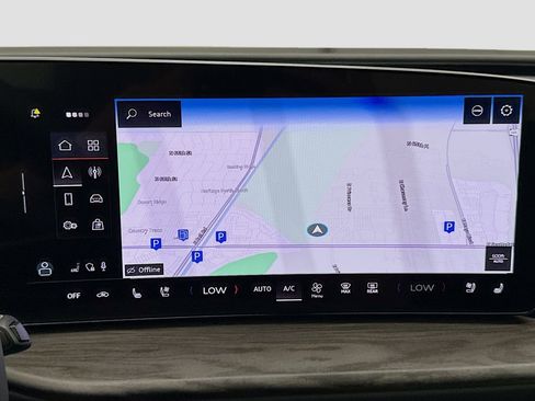 Used 2025 Audi Q5 Premium Plus w/ Premium Plus image 16