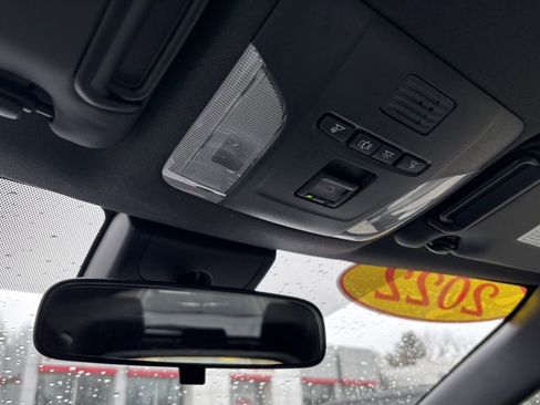 Used 2022 Toyota Corolla XSE image 31