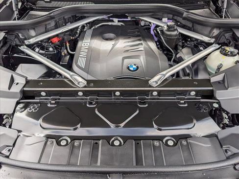 Used 2026 BMW X5 sDrive40i image 25