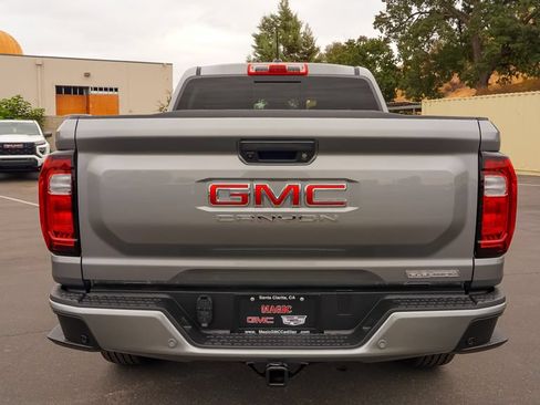 New 2026 GMC Canyon Elevation w/ Convenience Package AWD/4WD image 8