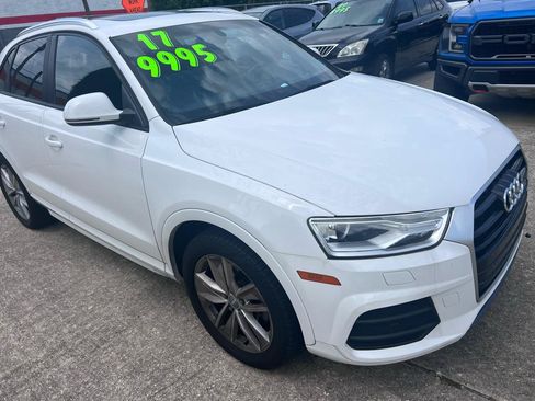 Used 2017 Audi Q3 2.0T Premium w/ Convenience Package FWD image 3