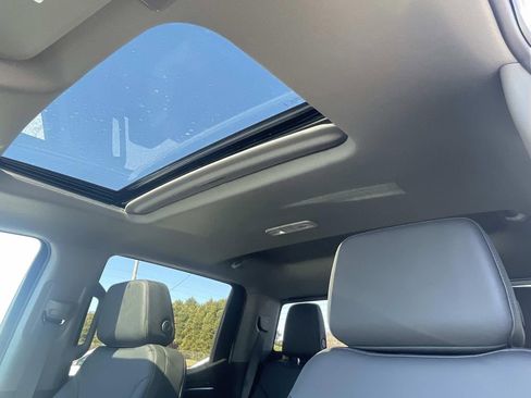 New 2026 Chevrolet Silverado 1500 LT Trail Boss w/ Safety Package image 19