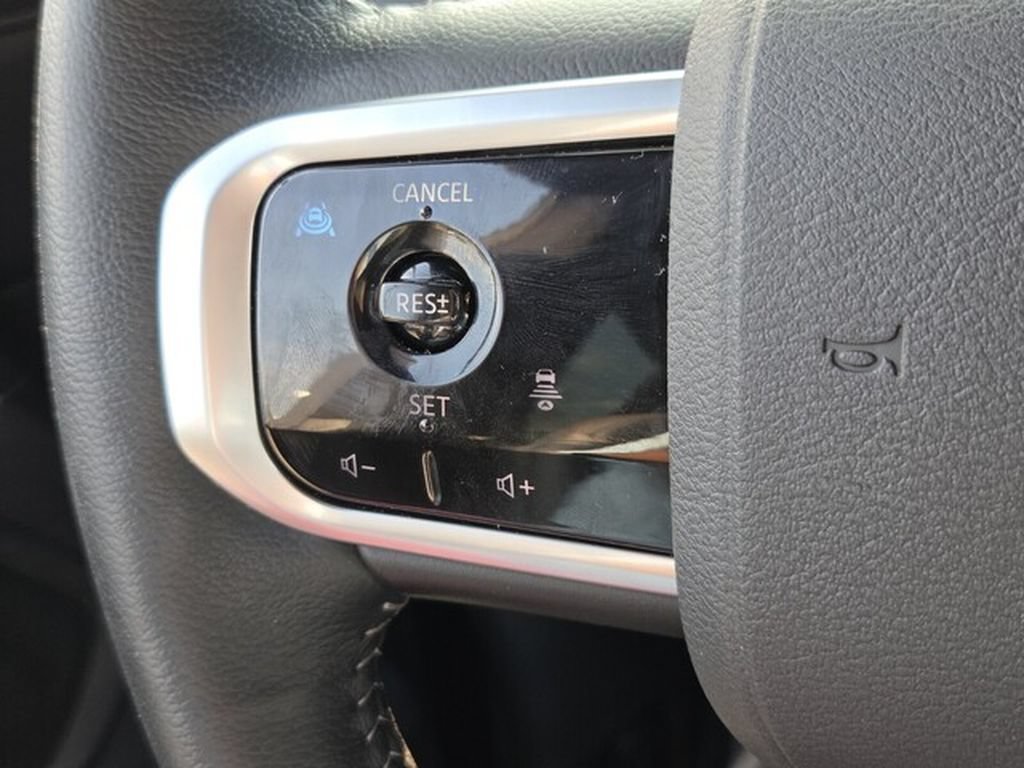 Used 2026 Nissan Armada SL w/ Captain's Chari Seat Package AWD/4WD image 21
