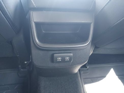 Used 2021 Subaru Outback Premium AWD/4WD image 11