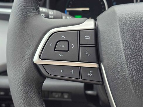 New 2026 Toyota Sienna XLE AWD/4WD image 33