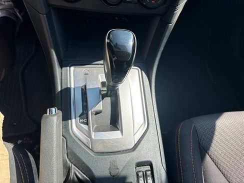 Used 2019 Subaru Crosstrek 2.0i Premium AWD/4WD image 20