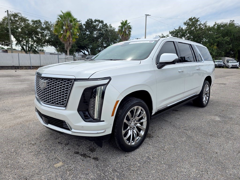 Used 2025 Cadillac Escalade ESV Premium Luxury w/ LPO, Radiant Package AWD/4WD image 2