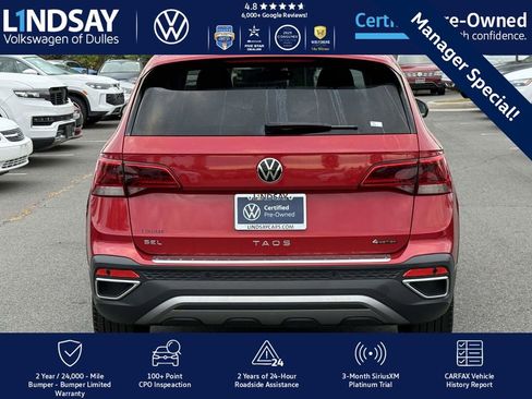 Certified 2022 Volkswagen Taos SEL w/ Panoramic Sunroof Package image 6