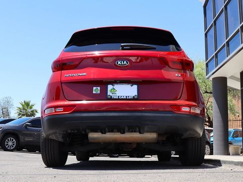 Used 2019 Kia Sportage EX w/ EX Technology Package FWD image 12