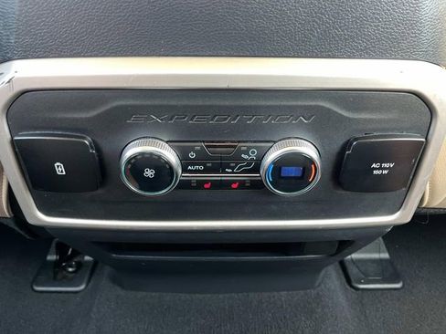 Used 2024 Ford Expedition Max Limited AWD/4WD image 22
