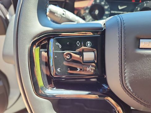 New 2026 Land Rover Range Rover Velar S AWD/4WD image 19