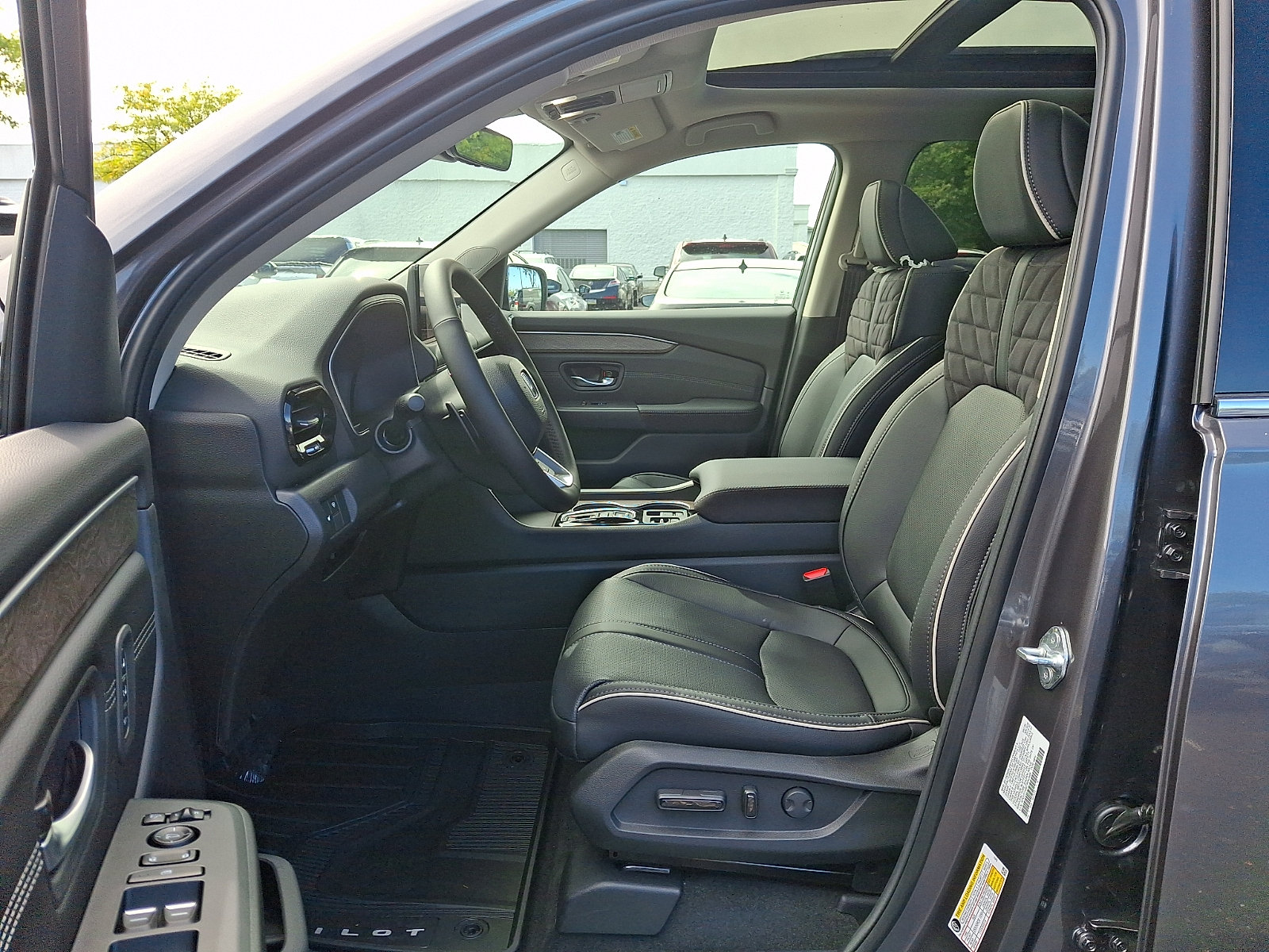 New 2026 Honda Pilot Elite image 6