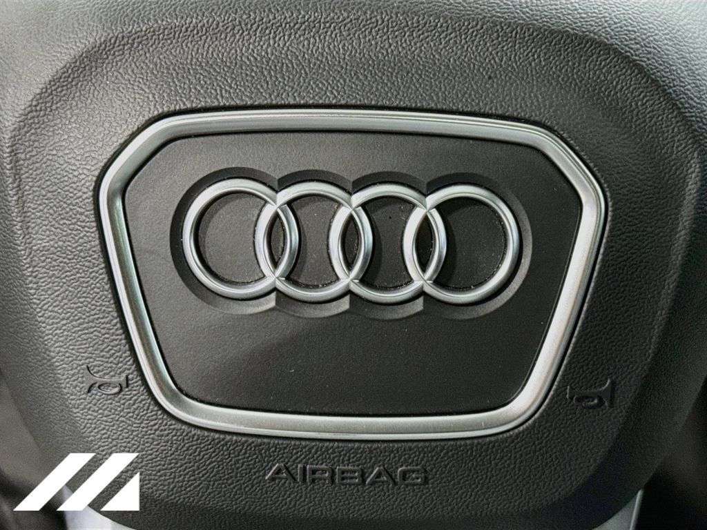 Used 2023 Audi Q7 2.0T Premium Plus AWD/4WD image 35