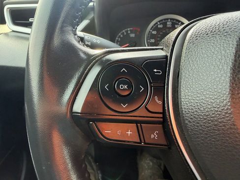 Used 2022 Toyota Corolla SE image 13