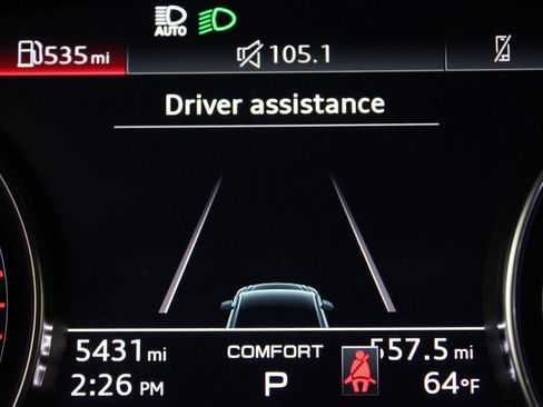 Certified 2025 Audi Q5 2.0T Premium image 14