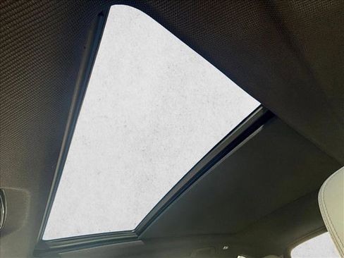 Used 2023 BMW X5 xDrive40i w/ M Sport Package image 12