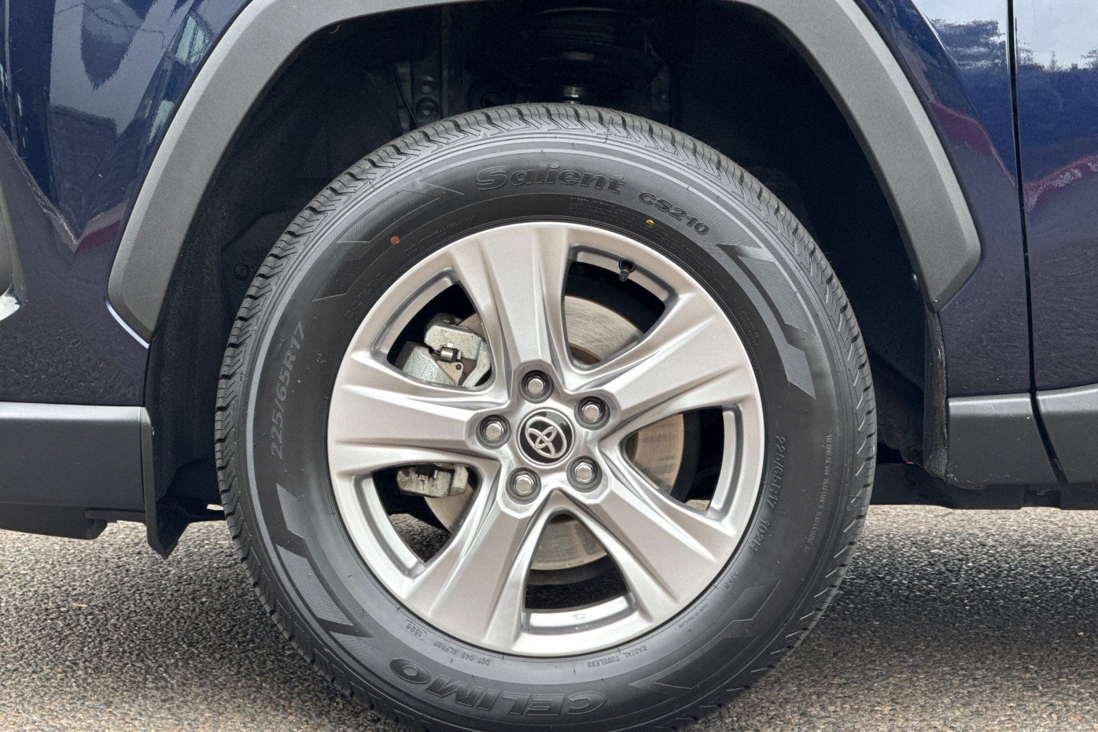 Certified 2024 Toyota RAV4 XLE FWD image 26