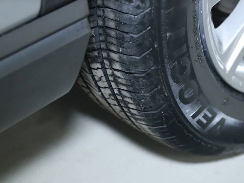 Used 2023 Honda CR-V EX image 37