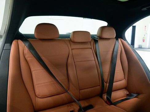 Used 2023 Mercedes-Benz C 300 4MATIC Sedan image 15