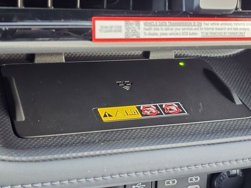 New 2026 Toyota Highlander Limited image 8