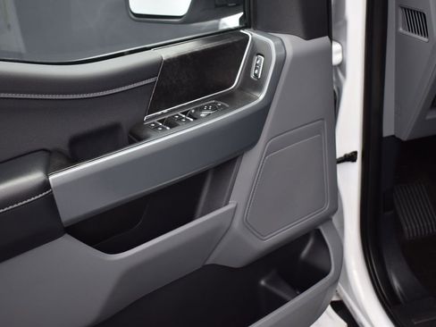 Certified 2022 Ford F150 XLT w/ Equipment Group 302A High image 9