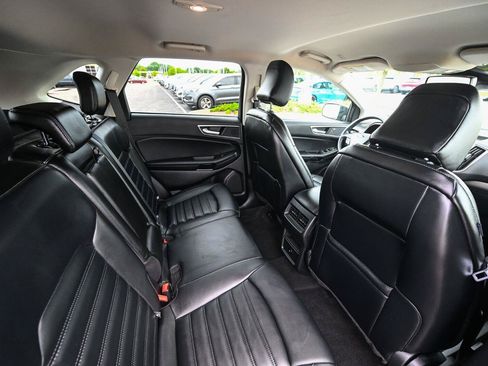 Used 2023 Ford Edge SEL AWD/4WD image 28