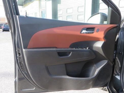 Used 2016 Chevrolet Sonic LT image 19