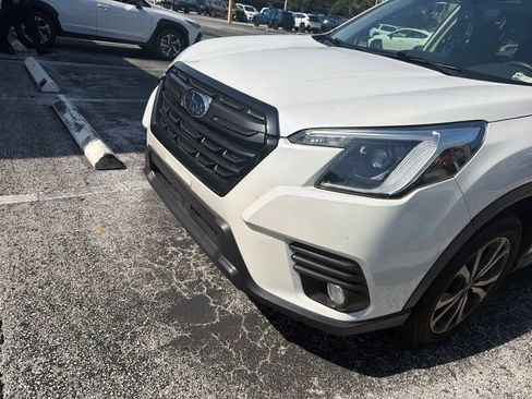 Used 2023 Subaru Forester Limited AWD/4WD image 6