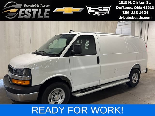 Used 2025 Chevrolet Express 2500 w/ Driver Convenience Package RWD image 1