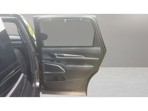 Certified 2025 Kia Telluride SX X-Line AWD/4WD image 14