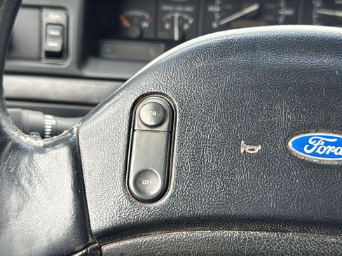 Used 1994 Ford F250 XL image 18