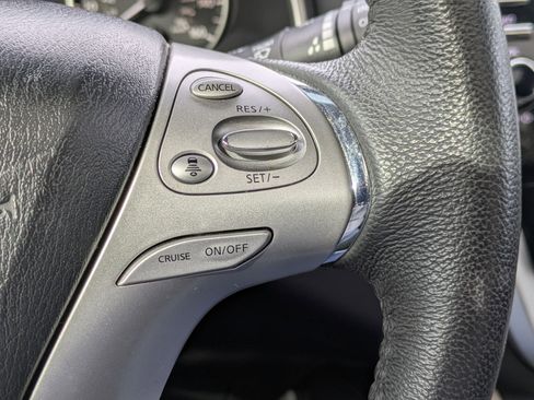 Used 2015 Nissan Murano SL w/ SL Technology Package image 17