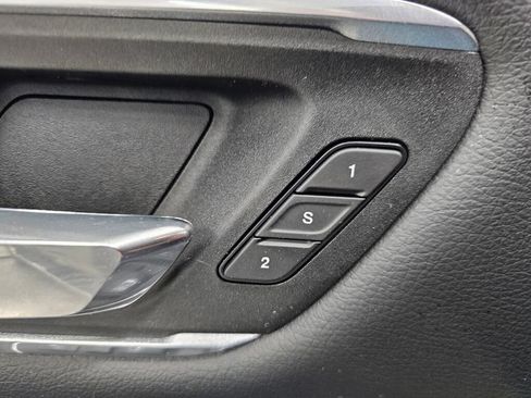 Used 2023 RAM 1500 Laramie AWD/4WD image 25