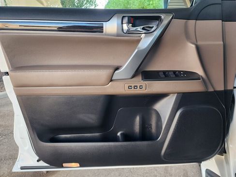 Used 2023 Lexus GX 460 Premium image 26