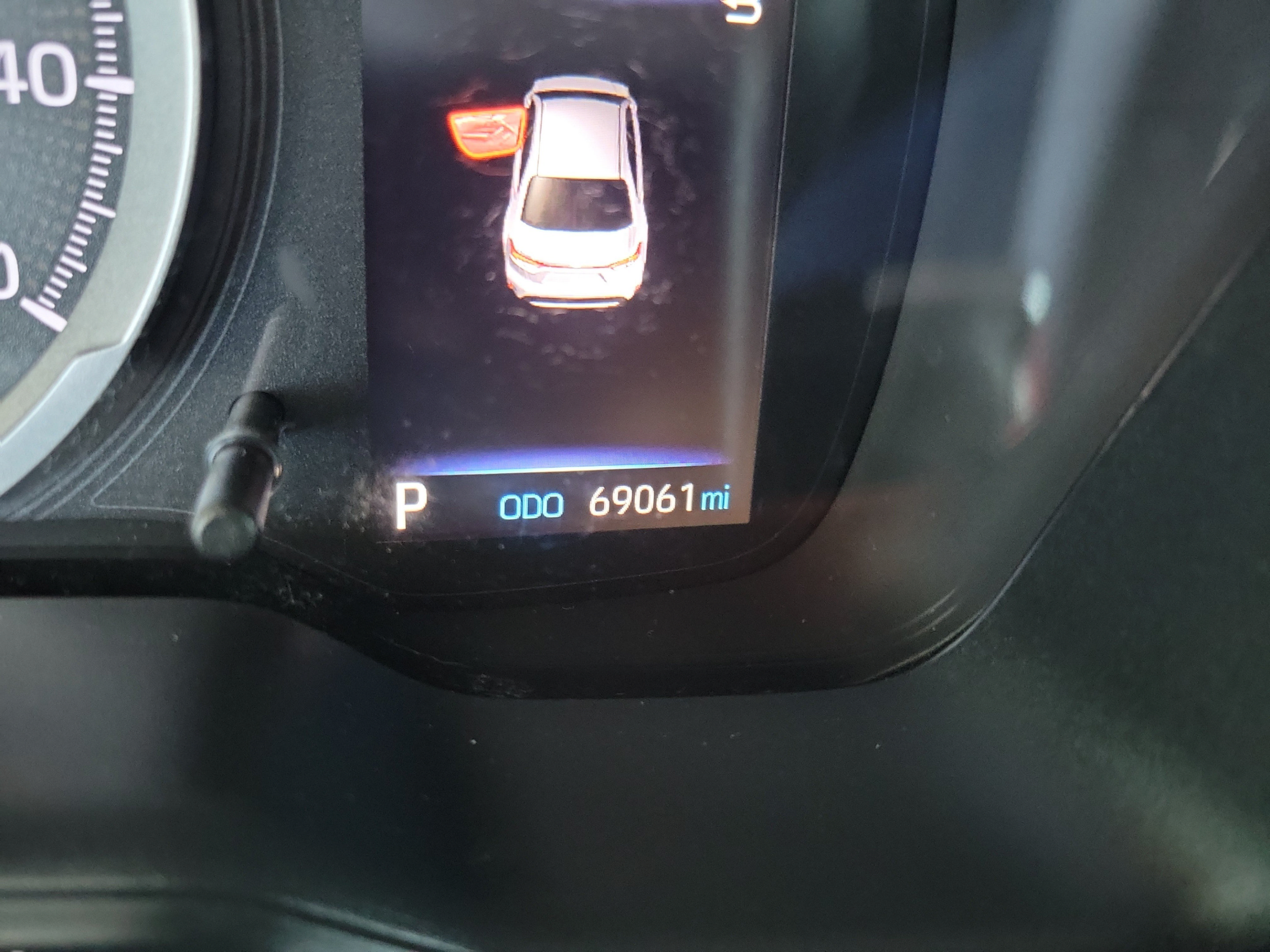 Used 2020 Toyota Corolla LE FWD image 35